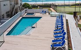 Breakers North Absolute Beachfront Apartments - Official